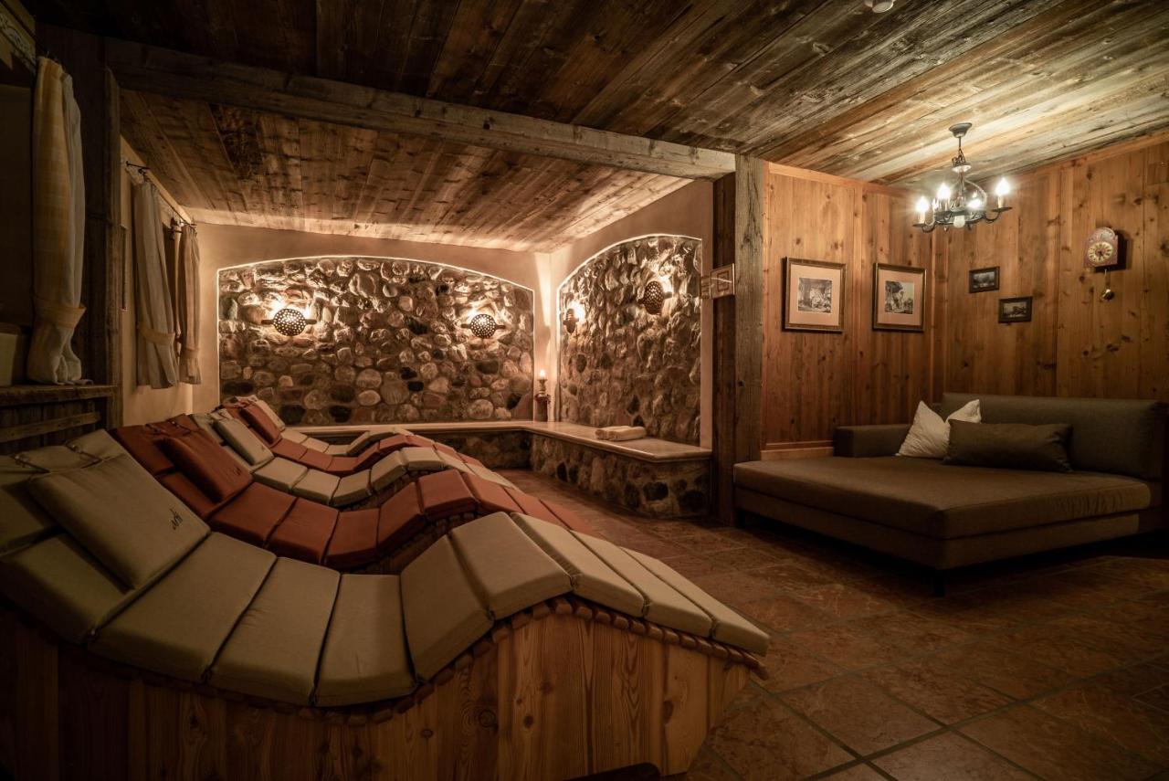Landhotel Foehrenhof Елльмау Екстер'єр фото