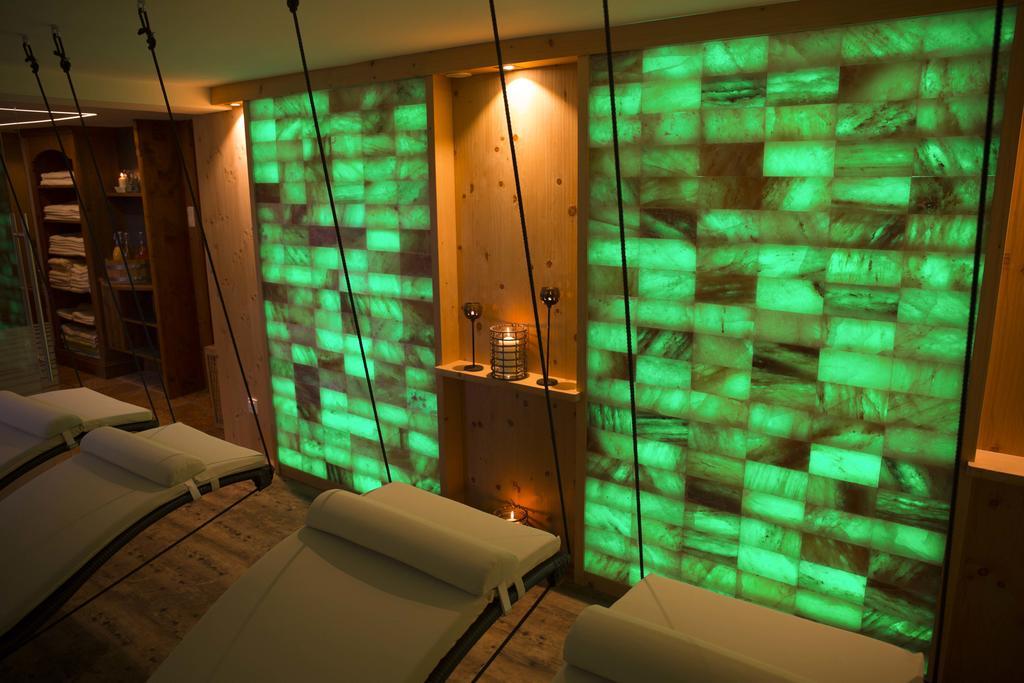 Landhotel Foehrenhof Елльмау Екстер'єр фото