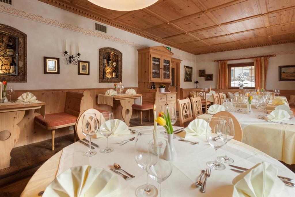 Landhotel Foehrenhof Елльмау Екстер'єр фото