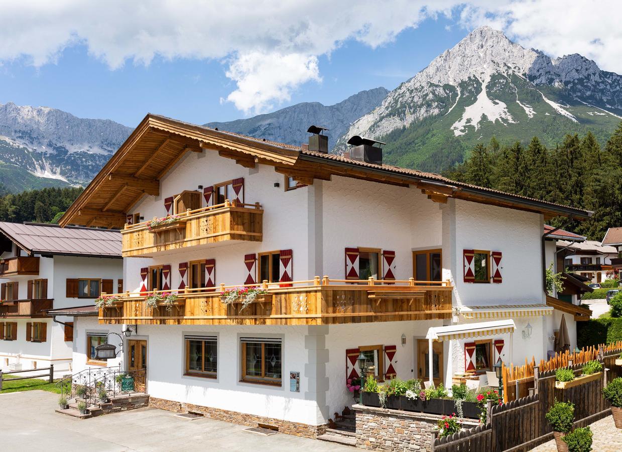 Landhotel Foehrenhof Елльмау Екстер'єр фото