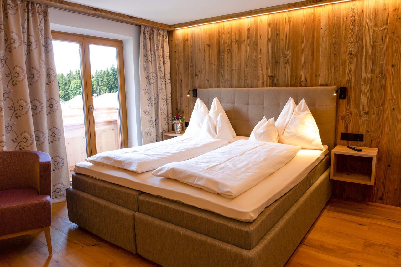 Landhotel Foehrenhof Елльмау Екстер'єр фото