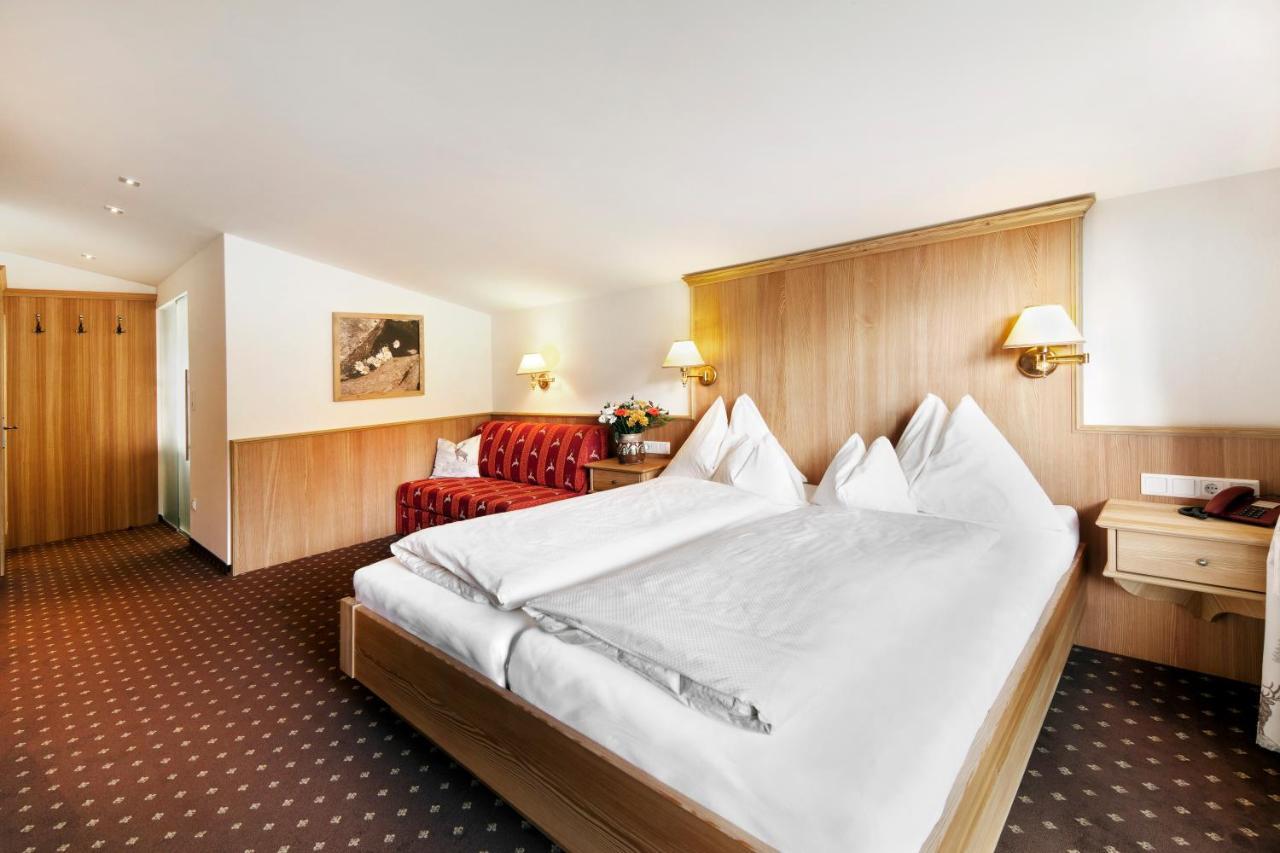 Landhotel Foehrenhof Елльмау Екстер'єр фото